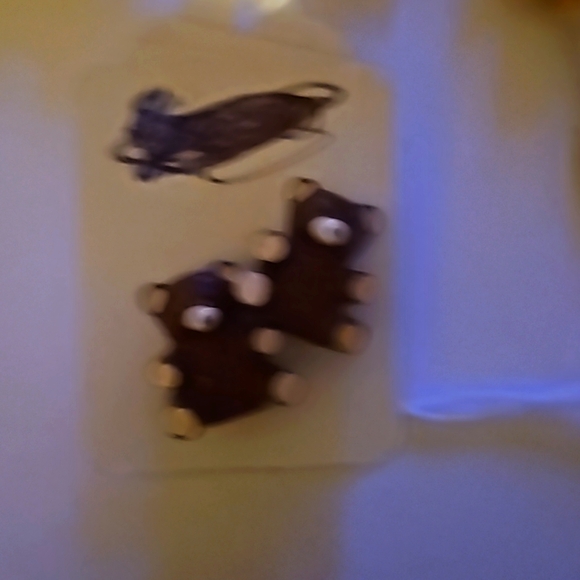 Pins,bears,bears,oh my and elephant all for one low price - Picture 3 of 4